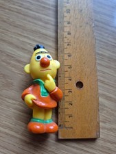 Spielzeug figur sesamstrasse gebraucht kaufen  Waigolshausen
