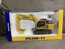 Escavadeira Komatsu Pc200-11 em escala 1/50 comprar usado  Enviando para Brazil