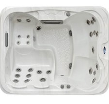 Hot tub ready for sale  CREWE