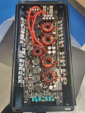 Amplificatore audio 2400.2sq usato  Cavezzo