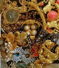 Vintage costume jewelry for sale  Miami