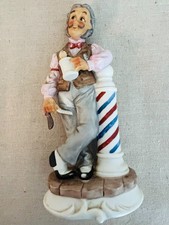 Estatueta de porcelana de barbeiro inclinado LEFTON CHINA pintada à mão #2559 comprar usado Estatueta de porcelana de barbeiro inclinado LEFTON CHINA pintada à mão #2559 comprar usado  Enviando para Brazil