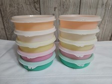 TIGELAS TUPPERWARE Little Wonders 6 oz 1286 com tampas 215, conjunto de 10 em 5 cores, usado comprar usado  Enviando para Brazil
