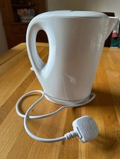 dunelm lime green kettle for sale dunelm lime green kettle for sale  HEMEL HEMPSTEAD