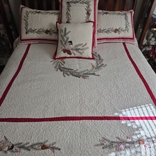 Colcha St. Nicholas Square Holiday Collection Carol King, 3 Std Shams, travesseiro comprar usado Colcha St. Nicholas Square Holiday Collection Carol King, 3 Std Shams, travesseiro comprar usado  Enviando para Brazil