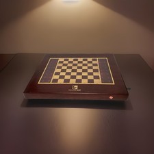 Usado, Conjunto Quadrado Off Grand Kingdom NÃO TESTADO Sem Peças Magnéticas de Xadrez Liga comprar usado Usado, Conjunto Quadrado Off Grand Kingdom NÃO TESTADO Sem Peças Magnéticas de Xadrez Liga comprar usado  Enviando para Brazil