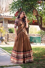 Lehenga mariage heavy d'occasion  Expédié en France