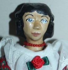 BONECA HITTY Artista Assinado MADEIRA ESCULPIDA Vestido Doce BELA HISTÓRIA DE FUNDO! Lote FE, usado comprar usado  Enviando para Brazil