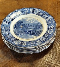 Petites assiettes vintage d'occasion  Sains-en-Amiénois