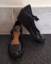 Clarks active air for sale  THORNTON-CLEVELEYS