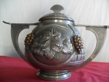 Pot couvert etain d'occasion  Saint-Saulge