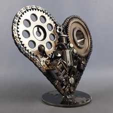 Scultura metallo cuore usato  Inverigo