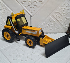 Trator fundido Fiat Turbo DT 180-90 1:32 fabricante desconhecido muito bom solto comprar usado Trator fundido Fiat Turbo DT 180-90 1:32 fabricante desconhecido muito bom solto comprar usado  Enviando para Brazil