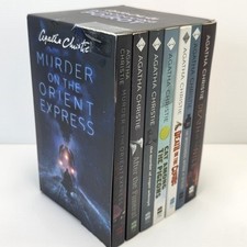 Usado, Agatha Christie Poirot Series 7 Books Collection Box Set PAPERBACK 2023 comprar usado  Enviando para Brazil