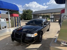 2005 ford crown for sale  Gravette