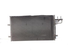 Radiatore per ford usato  Italia