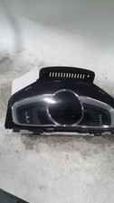 Used speedometer gauge d'occasion  Expédié en Belgium