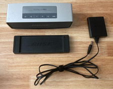 Mini altavoz portátil Bose SoundLink con base de carga (probado) segunda mano  Embacar hacia Mexico
