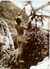 Eroticism naked young d'occasion  Expédié en Belgium