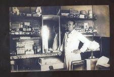 FOTO REAL SEDALIA MISSOURI BARBEARIA INTERIOR BARBEIRO BALCÃO CARTÃO POSTAL CÓPIA comprar usado  Enviando para Brazil