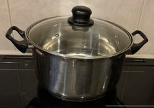 Large stockpot handled for sale  ELY