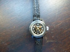 Belle petite montre d'occasion  Villeneuve-sur-Lot