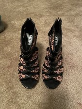 heels shoes s women flats for sale heels shoes s women flats for sale  Clive