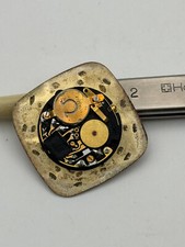 Omega 1351 movement usato  Napoli