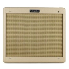 Fender edizione limitata usato  Spedire a Italy