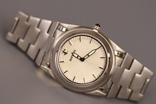 Usado, Invicta 41078 relógio feminino reserva fino mostrador tom prata pulseira comprar usado  Enviando para Brazil