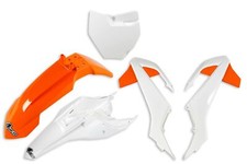 Kit plastiche per usato  Italia