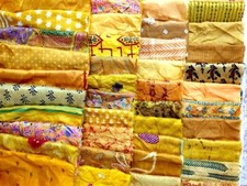 EN Gran Lote 100% Dorado Pura Seda Vintage Tela Sari Acolchado Cortes Artesanía Pascua segunda mano  Embacar hacia Mexico