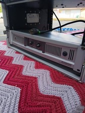 Behringer epq 1200w d'occasion  Expédié en Belgium