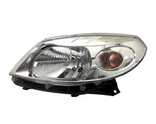 Headlight left dacia d'occasion  Expédié en Belgium