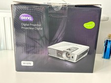 Projector benq w1070 d'occasion  Vic-sur-Aisne