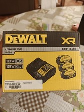 Batterie caricabatterie dewalt usato  Reggio Emilia