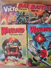 Bundle war annuals for sale  DISS