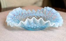 Fenton Aqua Blue Opalescent Hobnail Dish Crimped Ruffled Edge Candy Nuts Trinket, usado comprar usado Fenton Aqua Blue Opalescent Hobnail Dish Crimped Ruffled Edge Candy Nuts Trinket, usado comprar usado  Enviando para Brazil