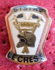 Pin firefighters helmet d'occasion  Expédié en Belgium