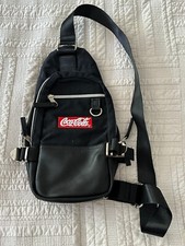 BOLSA TIRACOLO COCA-COLA PRETA BOLSA DE OMBRO MOCHILA SLING, usado comprar usado BOLSA TIRACOLO COCA-COLA PRETA BOLSA DE OMBRO MOCHILA SLING, usado comprar usado  Enviando para Brazil