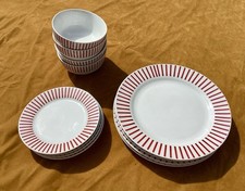 Piece dinner set for sale  MORDEN