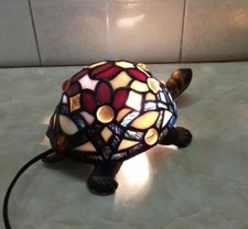 Graziosa lampada tavolo usato  Torino