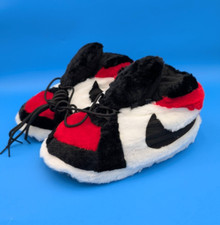 Usado, Chinelos Nike Air Jordon branco/vermelho tamanho único serve para a maioria dos unissex novo sem etiquetas comprar usado  Enviando para Brazil