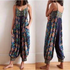 Anthropologie vega lounge for sale  Batavia