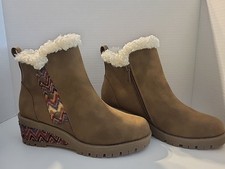 Muk luks wedge for sale  Clyde