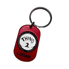 Chaveiro vermelho DR SUESS LOGAN Coisa 1 2 Giratório Metal Chaveiro Nomeado Logan PRESENTE comprar usado  Enviando para Brazil