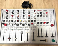 Vestax vcm 600 usato  Spedire a Italy