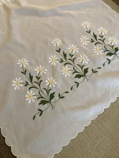 Vintage embroidered daisies for sale  Perkasie