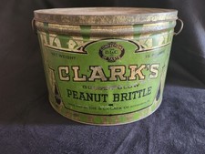 Usado, Clark's Golden Glow lata quebradiça de amendoim c.1900 grande 15 lb lata publicitária antiga comprar usado  Enviando para Brazil
