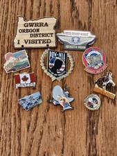 Lot souvenir pins for sale  Hermiston